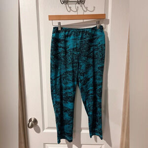 XPBX Pro size small blue and black leggings.